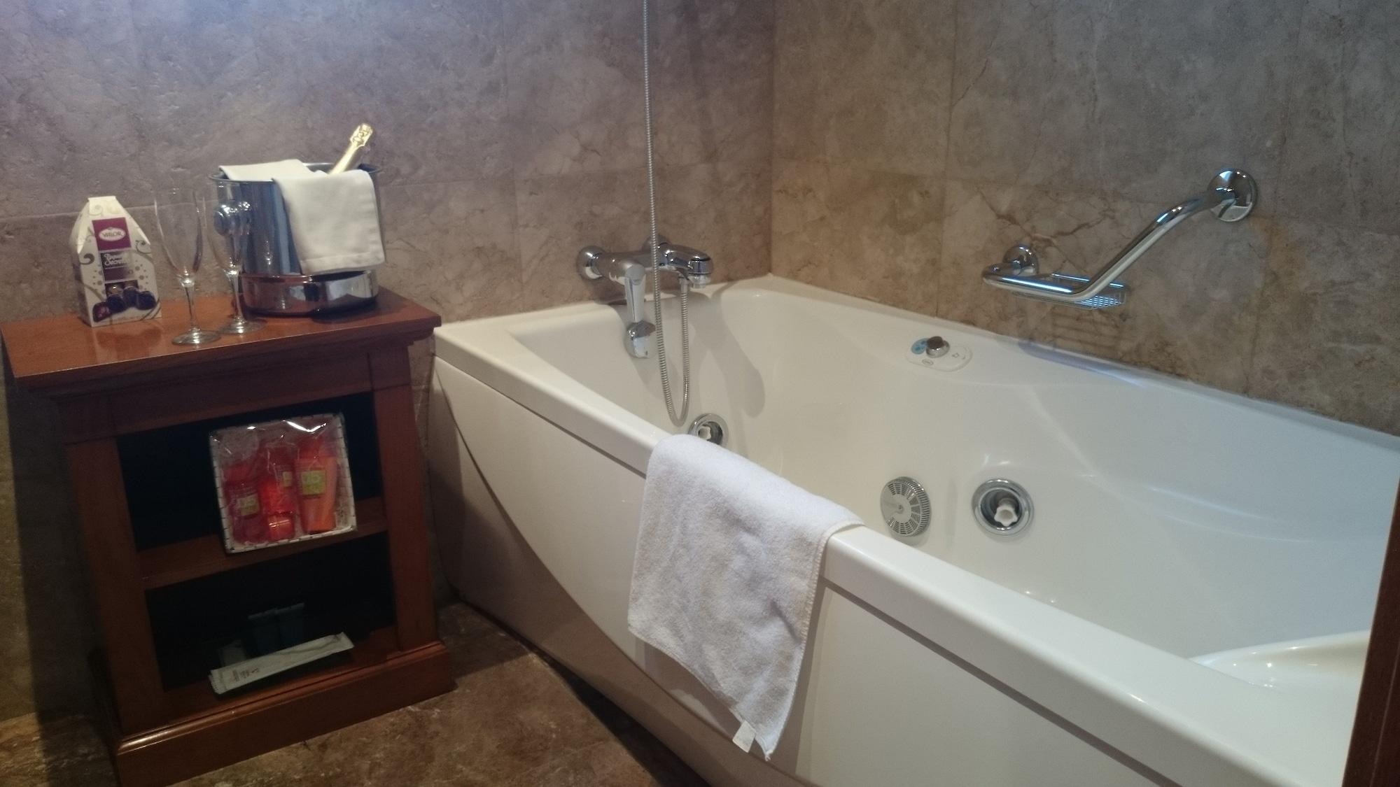 Hotel Pamplona Villava Εξωτερικό φωτογραφία